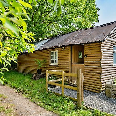 Finest Retreats - Trevoya Cabin Villa Launceston Exterior photo