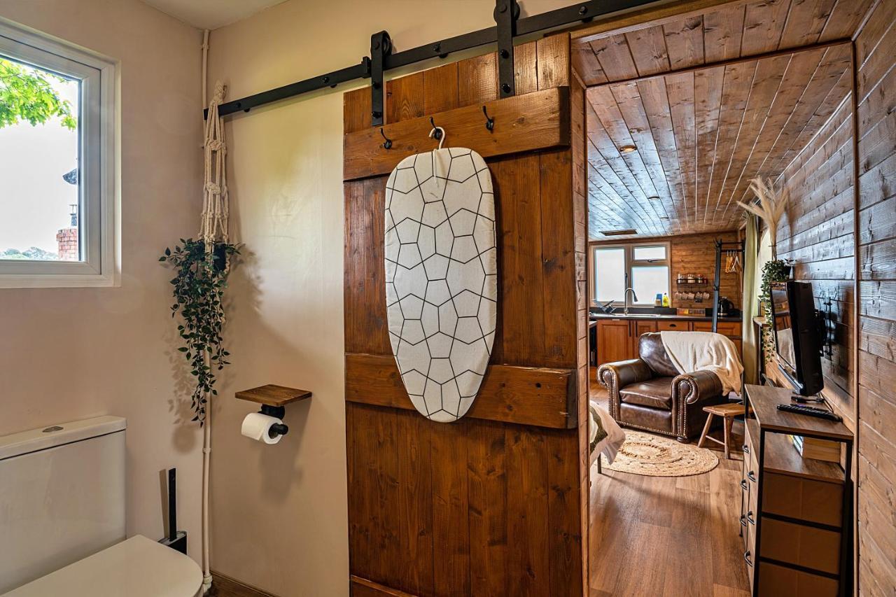 Finest Retreats - Trevoya Cabin Launceston Exterior photo